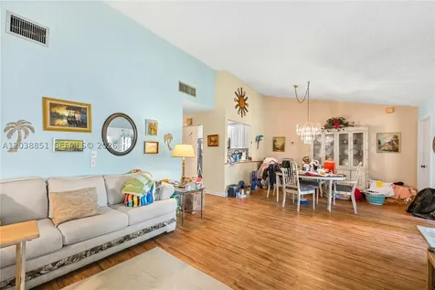 2065 SW 17th Drive Deerfield Beach FL 33442