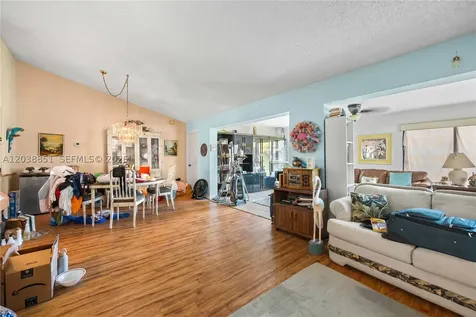 2065 SW 17th Drive Deerfield Beach FL 33442