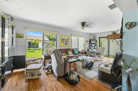 2065 SW 17th Drive Deerfield Beach FL 33442