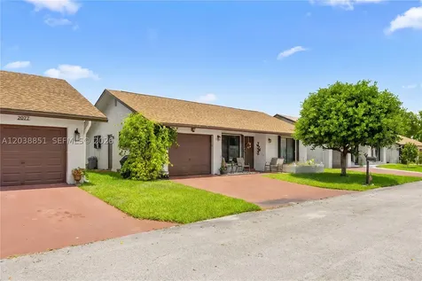 2065 SW 17th Drive Deerfield Beach FL 33442