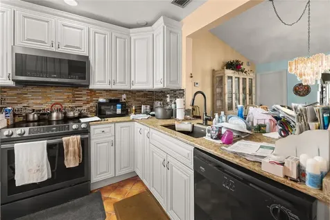 2065 SW 17th Drive Deerfield Beach FL 33442