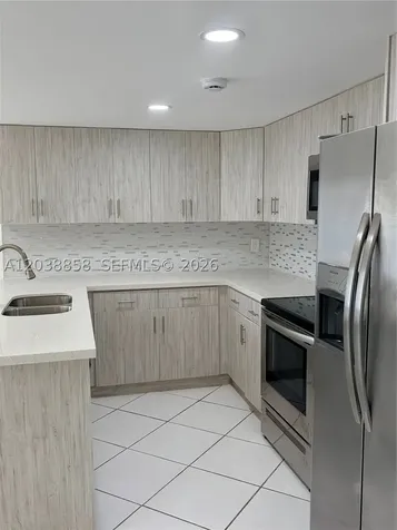 4705 SW 62nd Avenue Davie FL 33314