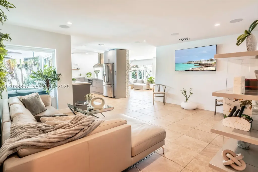 2711 NE 57th Court Fort Lauderdale FL 33308