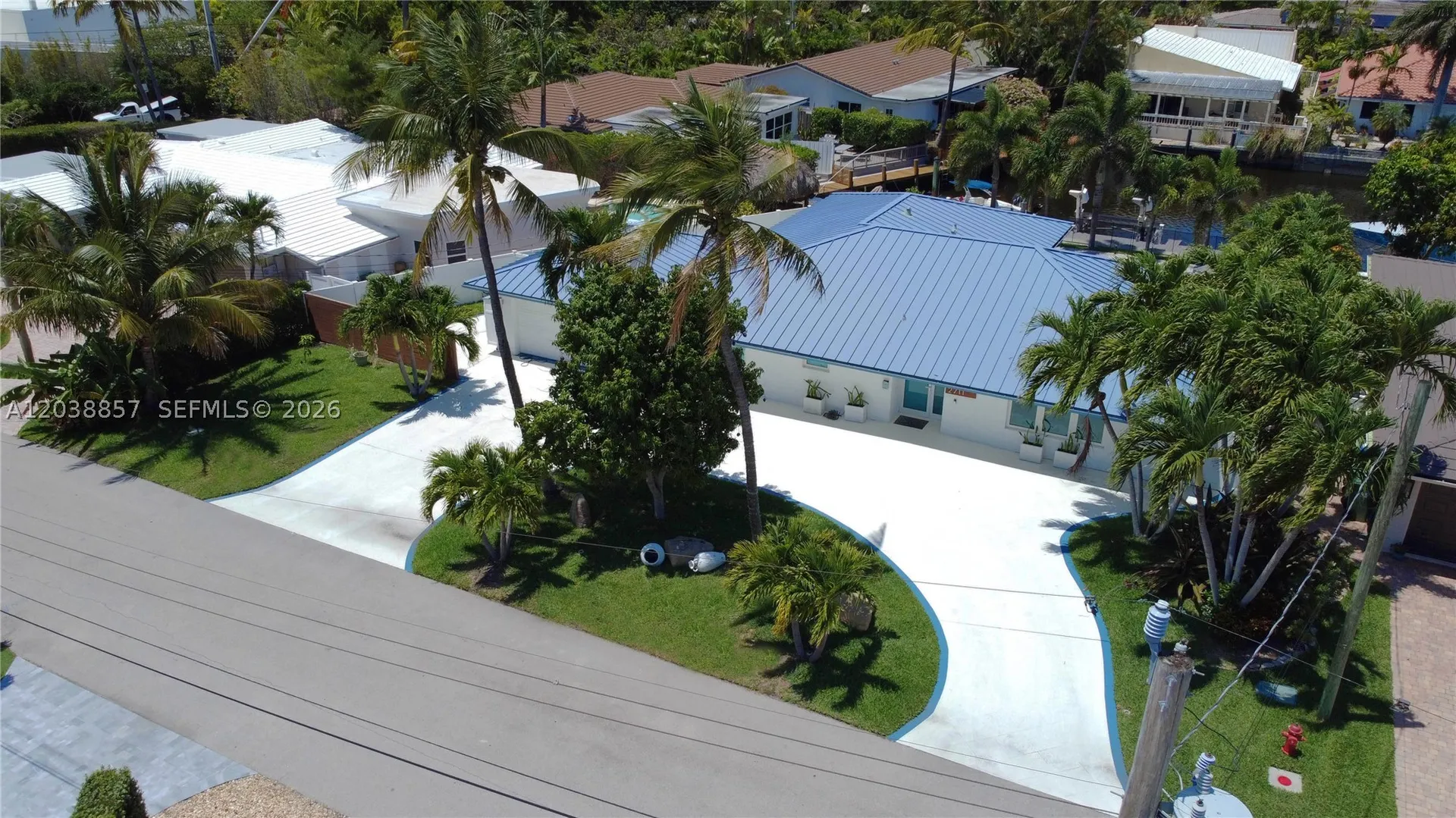 2711 NE 57th Court Fort Lauderdale FL 33308