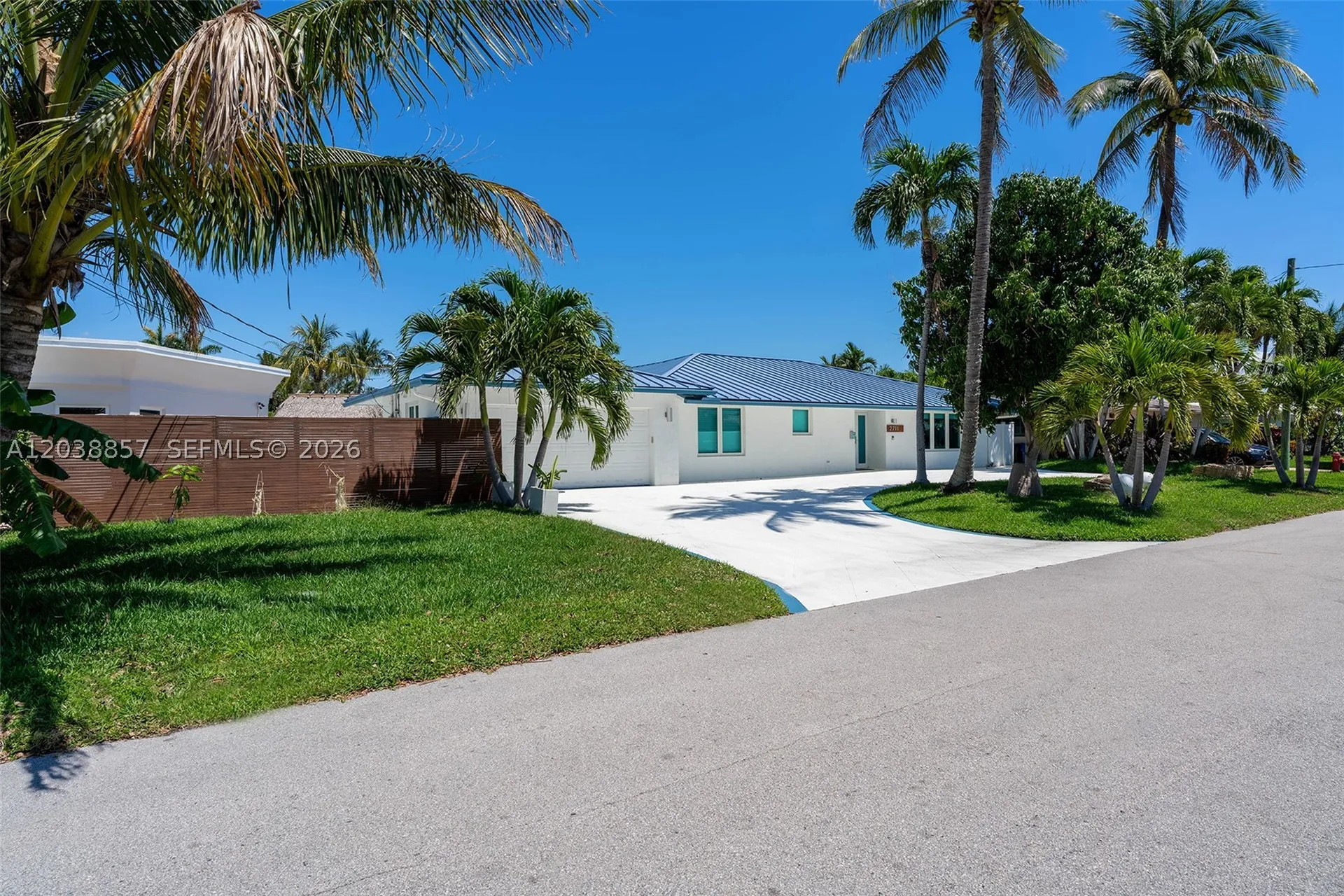 2711 NE 57th Court Fort Lauderdale FL 33308