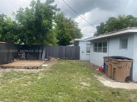 1111 N Vineyard Street Lehigh Acres FL 33936