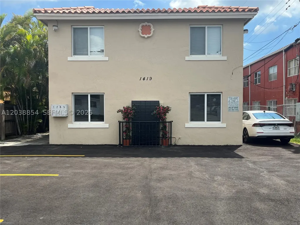 1419 SW 22nd Avenue Miami FL 33145