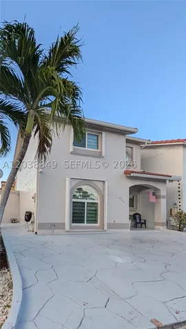 8275 NW 186th Street Hialeah FL 33015