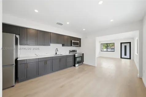 1861 NW 27th Street Miami FL 33142