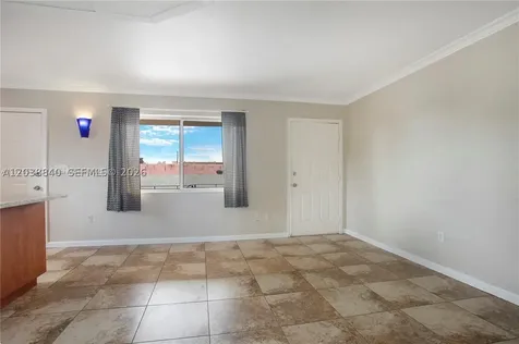 1020 SW 7th Street Miami FL 33130