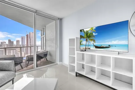 1900 N Bayshore Drive Miami FL 33132