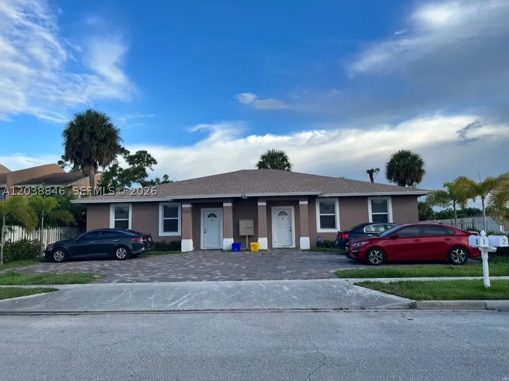 1533 W 26th Court Riviera Beach FL 33404
