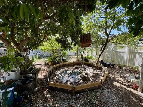 15940 NW 37th Place Miami Gardens FL 33054