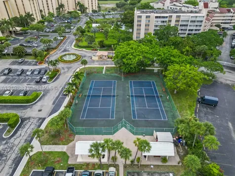 7021 Environ Boulevard Lauderhill FL 33319