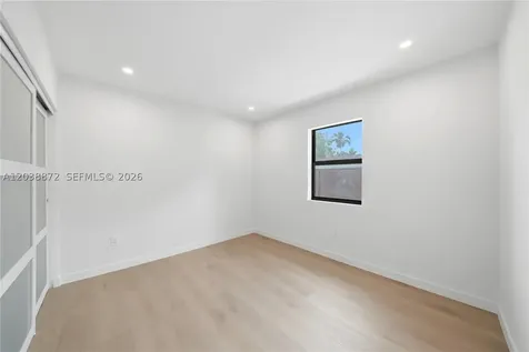 1861 NW 27th Street Miami FL 33142