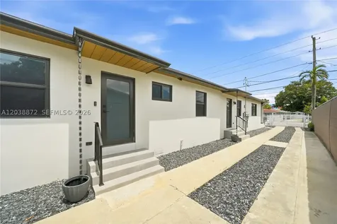 1861 NW 27th Street Miami FL 33142
