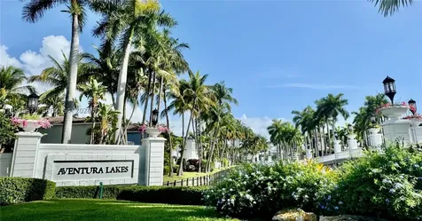 3016 NE 210th Street Aventura FL 33180