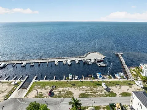 94825 Overseas Highway #123 Key Largo FL 33037