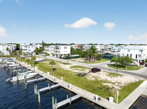 94825 Overseas Highway #123 Key Largo FL 33037