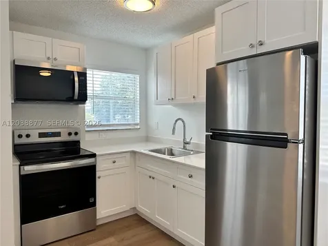 5661 SW 36th Court Davie FL 33314