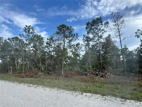 430 Scottsdale Street Lehigh Acres FL 33974
