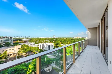 2678 Tigertail Avenue Miami FL 33133