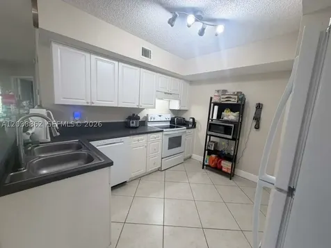 9610 NW 2nd Street Pembroke Pines FL 33024