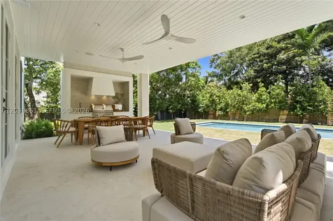 6751 SW 76th Terrace South Miami FL 33143