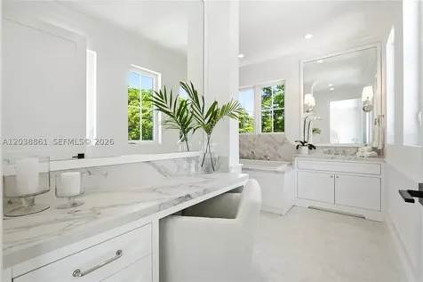 6751 SW 76th Terrace South Miami FL 33143