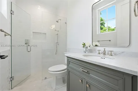 6751 SW 76th Terrace South Miami FL 33143