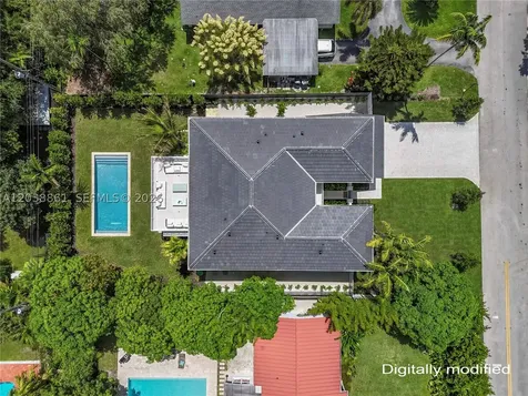 6751 SW 76th Terrace South Miami FL 33143
