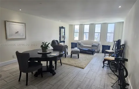 5401 Collins Avenue Miami Beach FL 33140