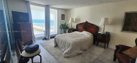 5401 Collins Avenue Miami Beach FL 33140