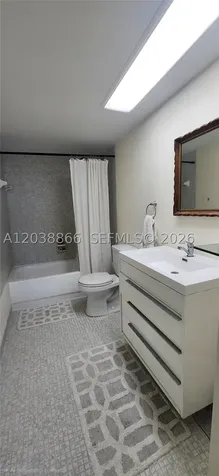 5401 Collins Avenue Miami Beach FL 33140