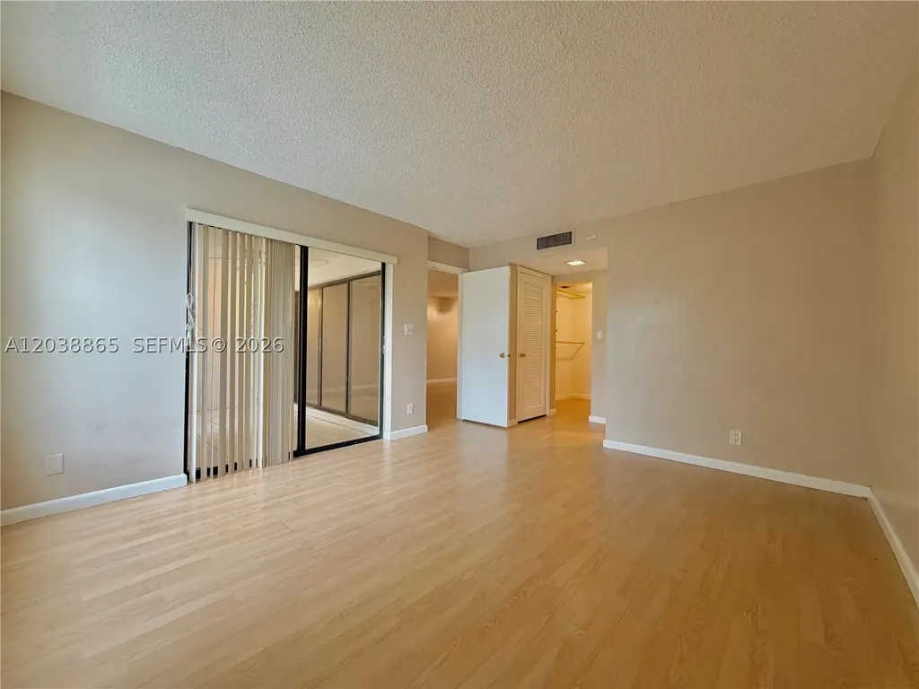 2320 S Cypress Bend Drive Pompano Beach FL 33069