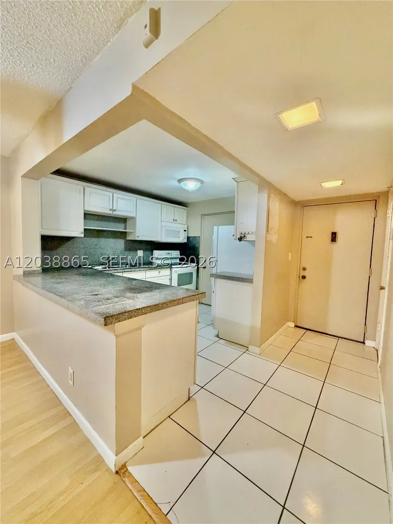 2320 S Cypress Bend Drive Pompano Beach FL 33069