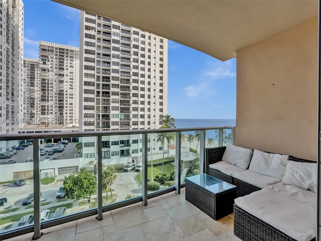 2501 S Ocean Drive Hollywood FL 33019