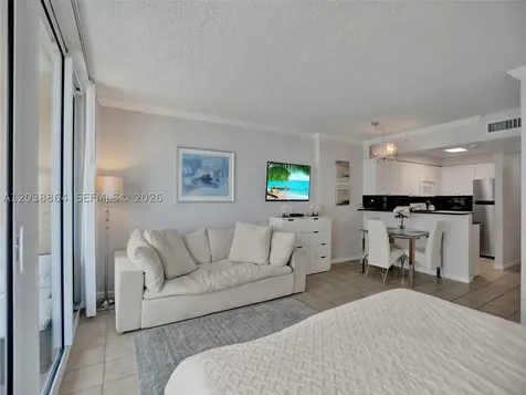 2501 S Ocean Drive Hollywood FL 33019