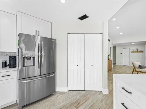 11010 SW 13th Street Pembroke Pines FL 33025