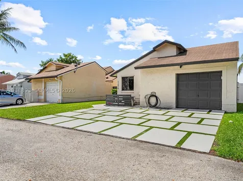 11010 SW 13th Street Pembroke Pines FL 33025