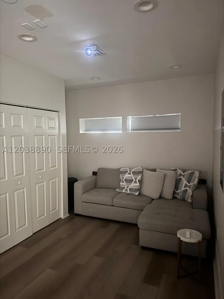 1480 Sweetbay Way Hollywood FL 33019
