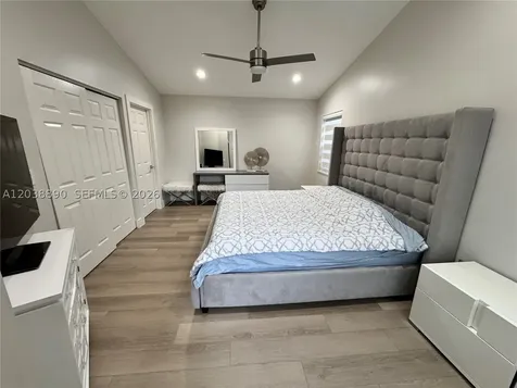 1480 Sweetbay Way Hollywood FL 33019