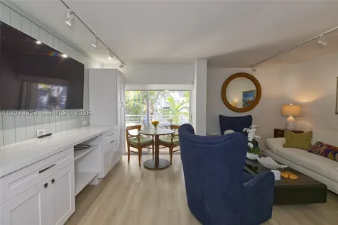 5838 SW 74th Terrace South Miami FL 33143