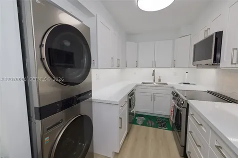 5838 SW 74th Terrace South Miami FL 33143