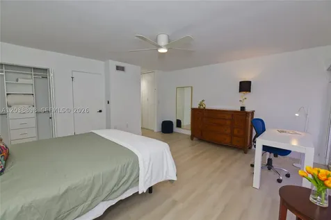 5838 SW 74th Terrace South Miami FL 33143