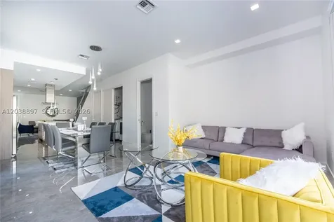 3461 SW 25th Street Miami FL 33133