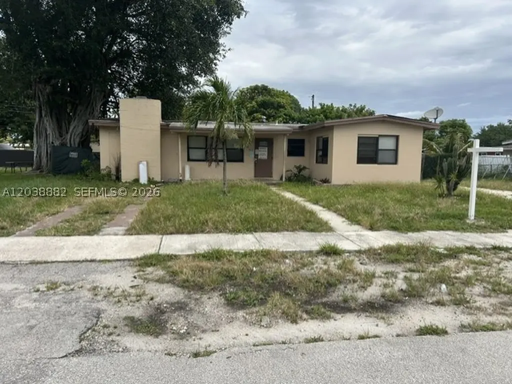 1001 NW 13th Court Fort Lauderdale FL 33311