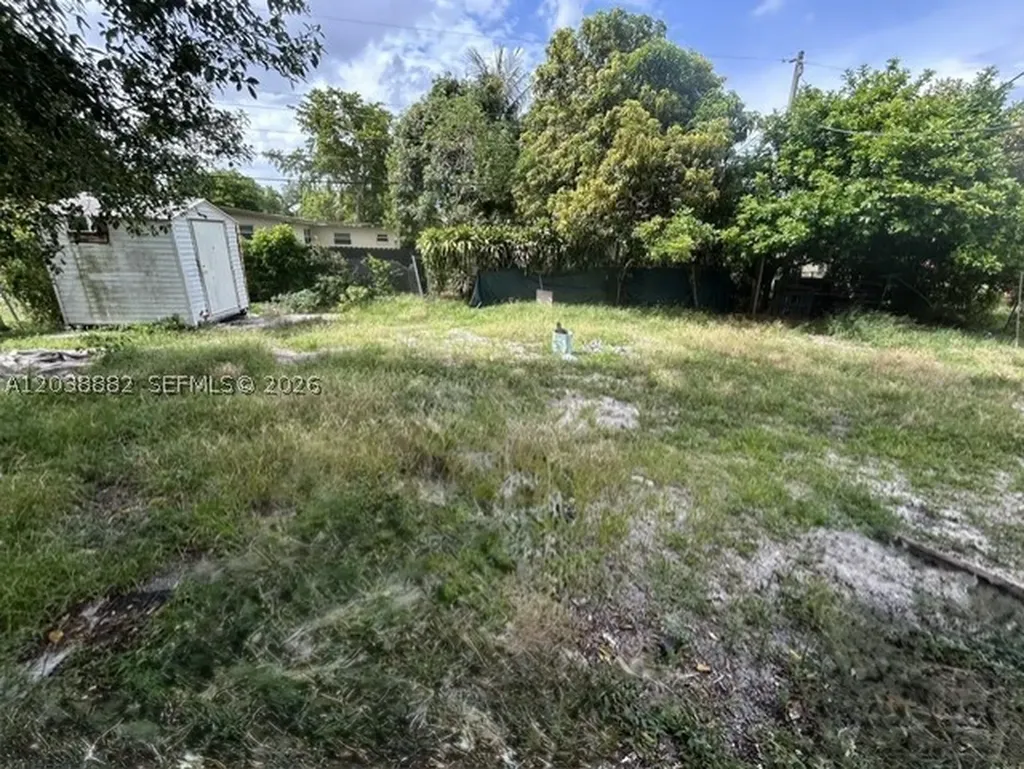 1001 NW 13th Court Fort Lauderdale FL 33311