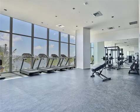 2900 NE 7th Avenue Miami FL 33137