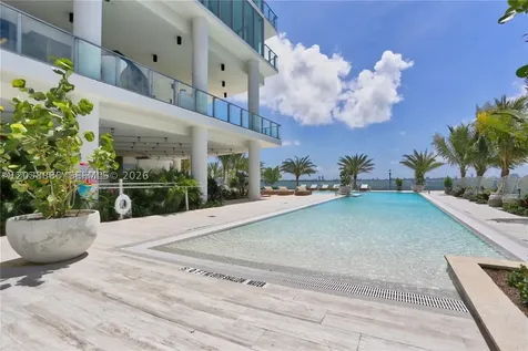 2900 NE 7th Avenue Miami FL 33137